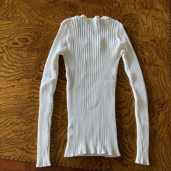 George Sweater - Picture 3 of 3